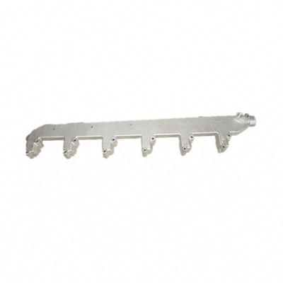 OEM Sinotruk Howo Pièces de camions Pipe de sortie d'eau en acier VG1500040102 pour modèle de voiture