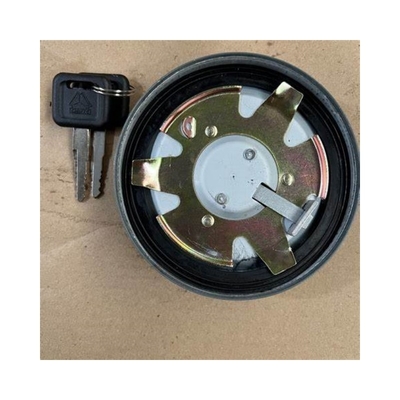 N° OE AZ9112550213 Cap de réservoir de carburant pour Sinotruk HOWO Pièces détachées de carrosserie de camion OEM original