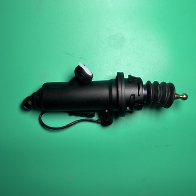 Modèle de voiture pour Foton Shacman Sinotruk FAW 100% pompe maître d'embrayage testée 711W30715-6152