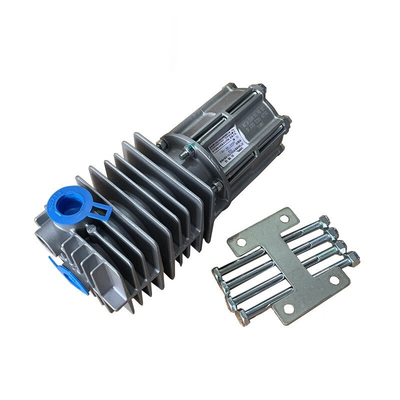 Parties de moteur de camion Shacman séparateur d'huile et d'eau DZ97259360017 pour X3000 M3000 Durable