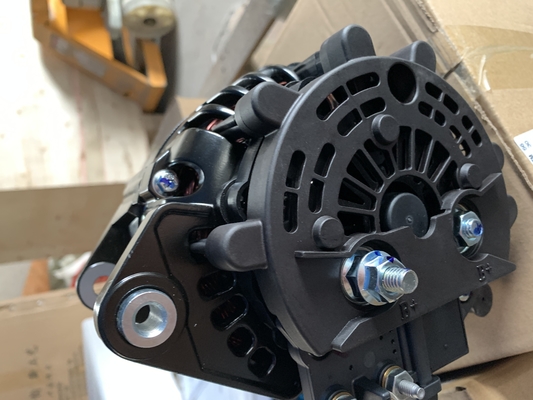 Générateur d'alternateur 28V 120A pour le bus ZHONGTONG 3701-80-00527 AVi147E3001 5294335