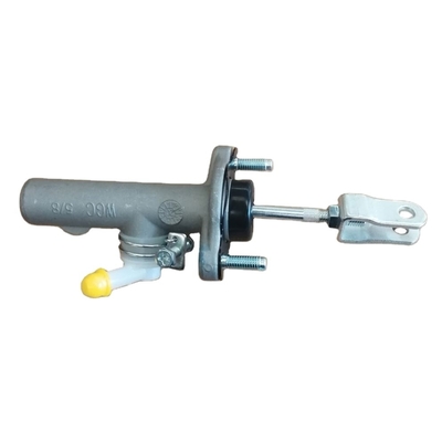Pièces de rechange Foton K1163030002a0 Bouteille principale d'embrayage pour l'année 2007 OE NO. 1701384-11