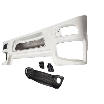 2020 Pour les pièces de carrosserie Sinotruk WG1642242101 Assemblage de pare-chocs haute taille standard