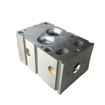 WEICHAI WD615 Assy de la tête du cylindre du moteur. 6126000 Parfait pour les besoins de réparation / remplacement