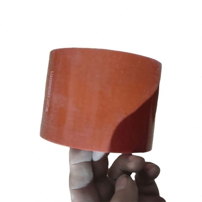 Améliorez le système de refroidissement de votre camion avec le tuyau de sortie de l'intercoolant Sinotruk WG9719530207