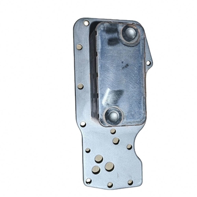 2008- Dongfeng Truck Parts Oil Cooler pour le remplacement de camions